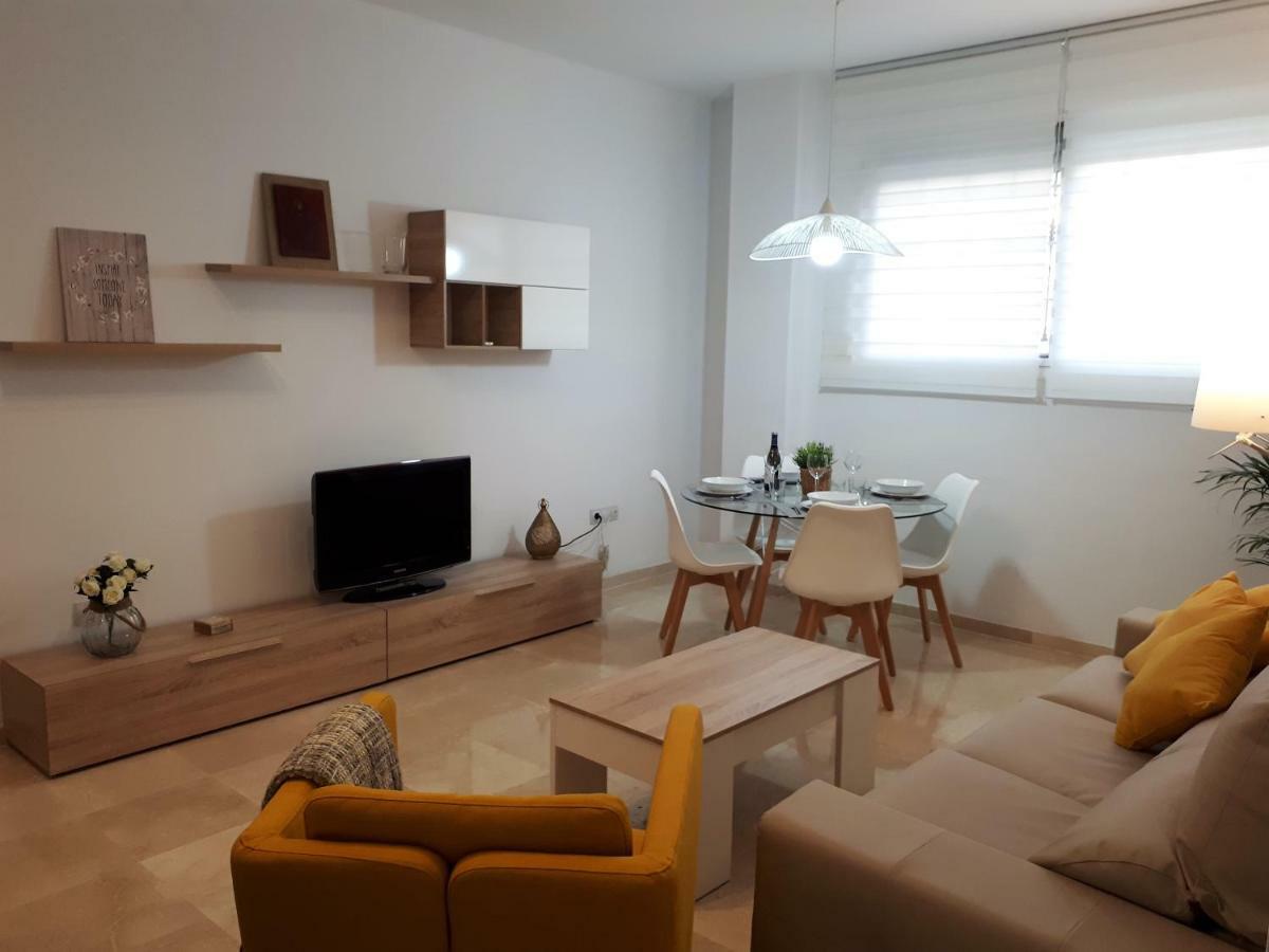 Apartamento Plaza Alfonso XII Malaga Exterior photo
